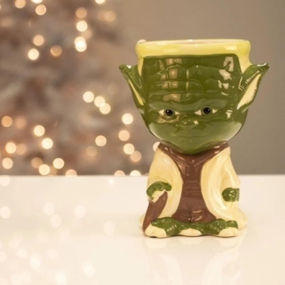 Disney Star Wars Ceramic Goblet 5” x 7” Collectible Cup NWT